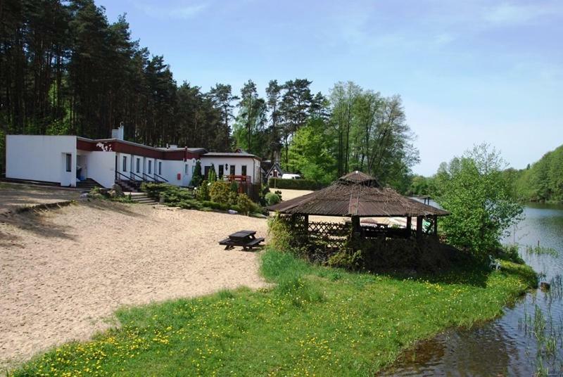 Apartamento Osrodek Wypoczynkowy Sosenka Zalom  Exterior foto